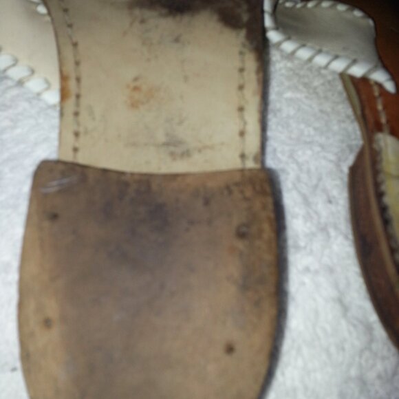 Size 8 Jack Rogers Leather Sandals Worn White - Picture 11 of 11